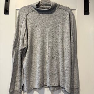 Lightweight Oversized Gray Sweater by Sonoma Ladies Size Large